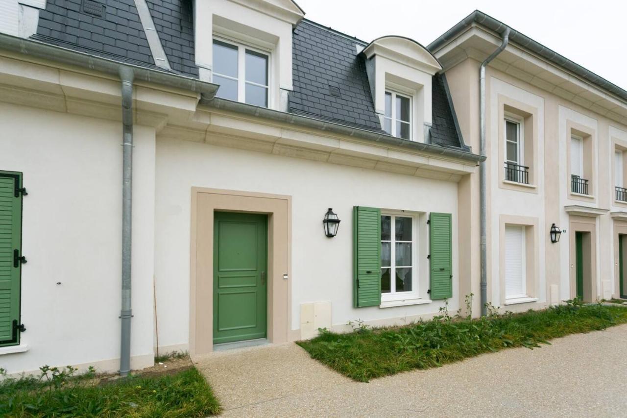 Big House 2 Minutes From Disneyland Paris Serris Buitenkant foto